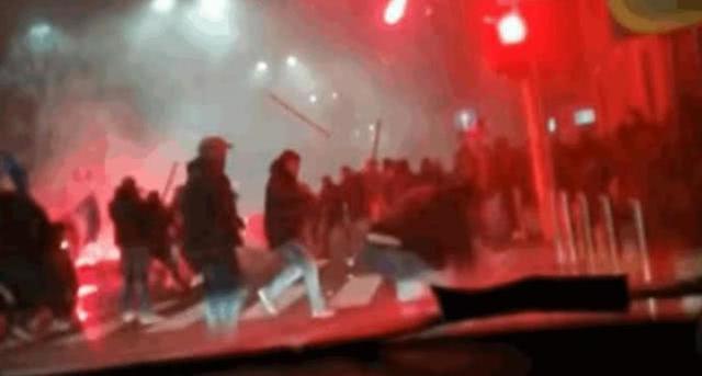  那不勒斯球迷冲突升级，警方逮捕六人  