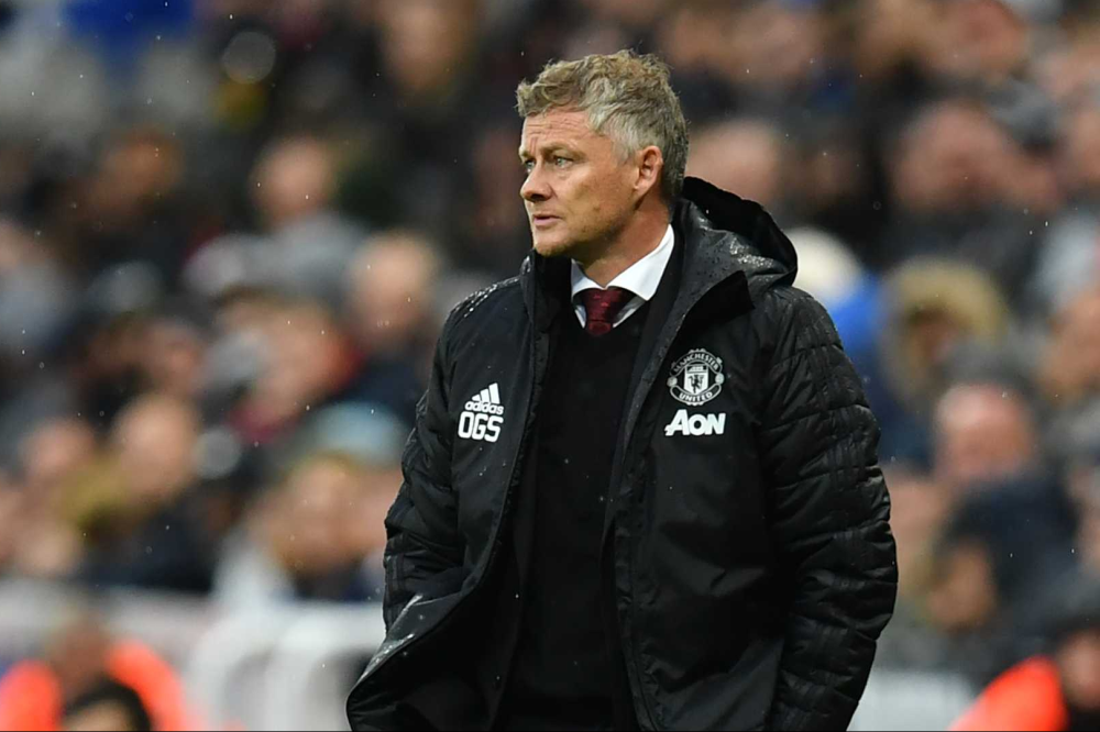  那不勒斯防线失误不断主帅面临下课危机  