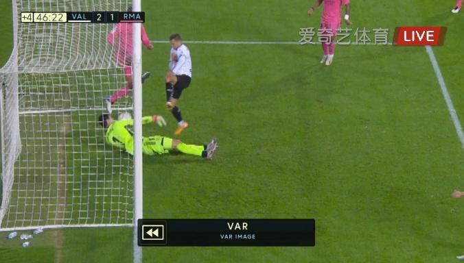  兰斯防守反击犀利，客场擒获三分逃离降级区